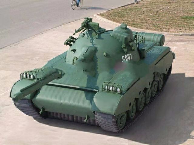 吐鲁番坦克车